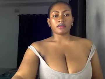 lucifera1 – webcam model profile photo Image 11