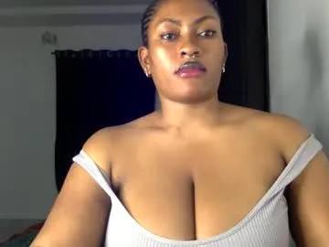 lucifera1 – webcam model profile photo Image 13