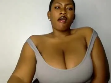 lucifera1 – webcam model profile photo Image 2