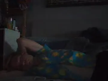 mon1_day – webcam model profile photo Image 6