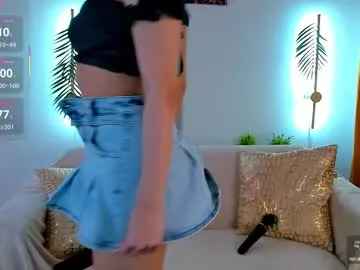 Ninjainia – webcam model profile photo Image 16