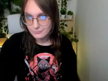 lilithiscute – webcam model profile photo