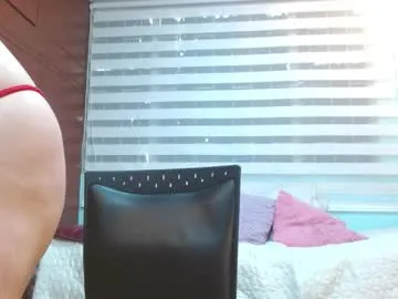 naemiblush – webcam model profile photo Image 10