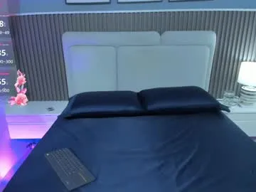 sigmasian – webcam model profile photo Image 6