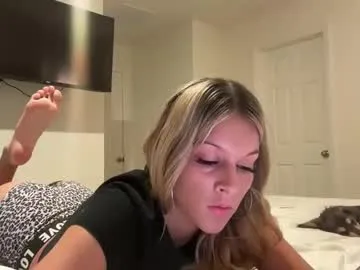 lilysummers21208 – webcam model profile photo