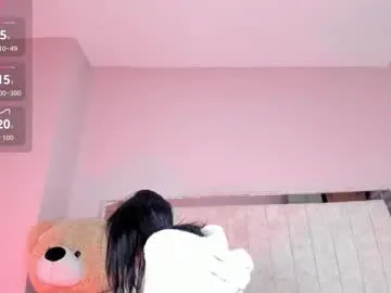 milly_shy – webcam model profile photo Image 12