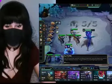 lilythrone – webcam model profile photo