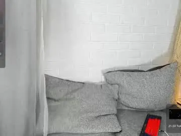 brooke_90 – webcam model profile photo Image 12