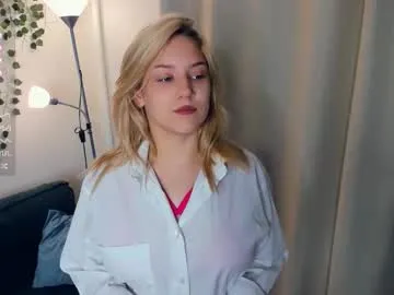 _sirine_ – webcam model profile photo Image 15