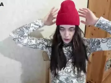 Yasminegirl – webcam model profile photo Image 16