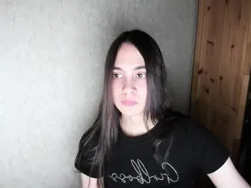 Yasminegirl – webcam model profile photo Image 9