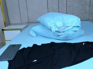 kitty_collins_ – webcam model profile photo Image 4