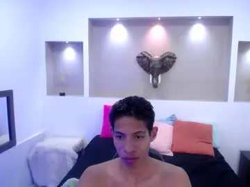 logan_park_ – webcam model profile photo