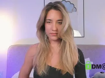 _wide_eyed_ – webcam model profile photo Image 2