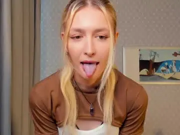 funny_to_see_you_here – webcam model profile photo Image 13