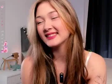 littleabbie – webcam model profile photo Image 3