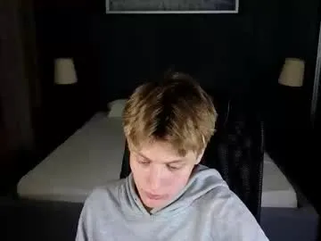 kellysttefany – webcam model profile photo Image 14