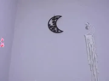 _sirine_ – webcam model profile photo Image 9