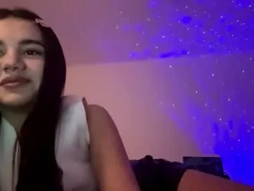 bright_diamonds_054 – webcam model profile photo Image 6