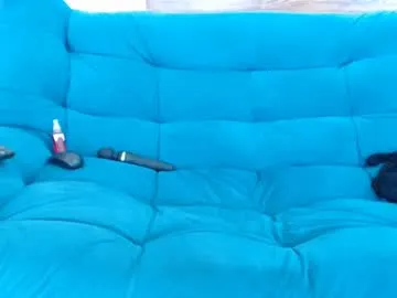 krystalblakexxx – webcam model profile photo Image 8