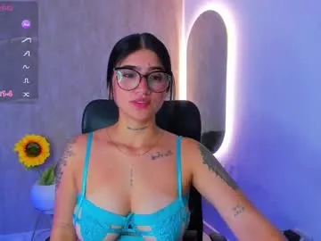 athenabishop – webcam model profile photo Image 16
