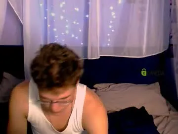 naughtymaeve – webcam model profile photo Image 13