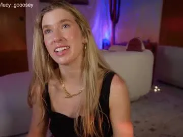 amedeeabanks – webcam model profile photo Image 9