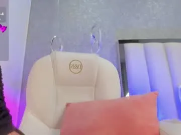 mariicha – webcam model profile photo Image 13