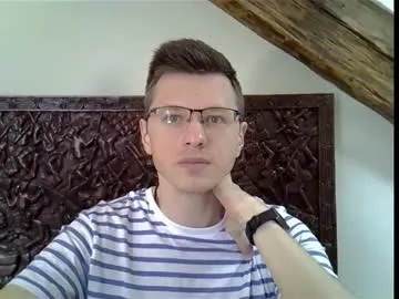 informal_ – webcam model profile photo Image 4