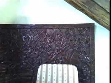 informal_ – webcam model profile photo Image 7