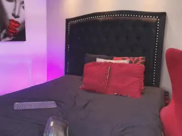 lilithmars69 – webcam model profile photo Image 4