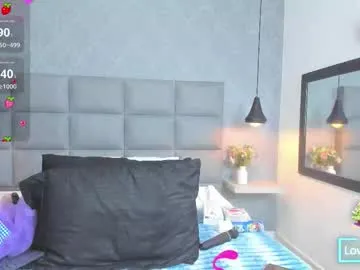 girl_mila – webcam model profile photo Image 16