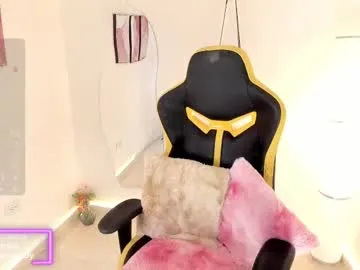 lanie__ – webcam model profile photo Image 2