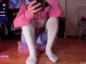 sigmasian – webcam model profile photo Image 16