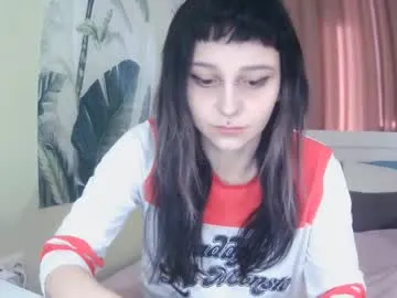 varenka_ivanova22 – webcam model profile photo Image 11