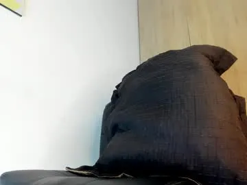 cherriana – webcam model profile photo Image 6