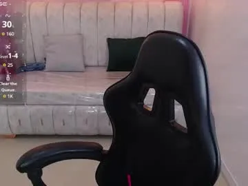 lucia_rios – webcam model profile photo Image 13