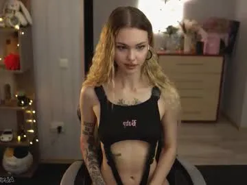 aliaa_ – webcam model profile photo Image 12