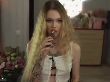 aliaa_ – webcam model profile photo Image 9