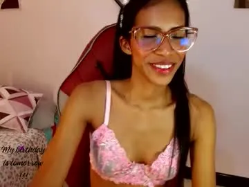 kitty__sophie – webcam model profile photo Image 2