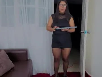 cumband – webcam model profile photo Image 8