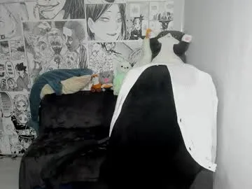 thifa2x – webcam model profile photo Image 5