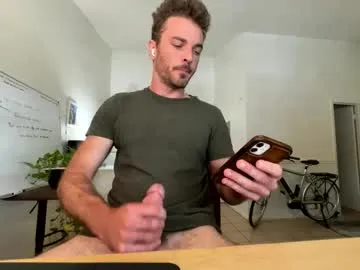 Ninjainia – webcam model profile photo Image 4