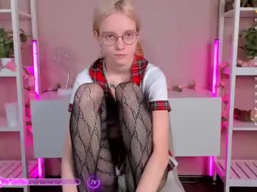 aliceandtea – webcam model profile photo Image 5