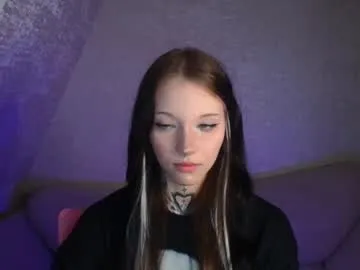 informal_ – webcam model profile photo Image 11