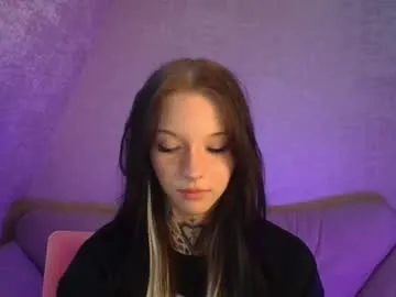 informal_ – webcam model profile photo Image 5