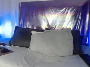 funny_to_see_you_here – webcam model profile photo Image 13