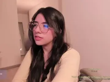 mariana_allen – webcam model profile photo Image 14