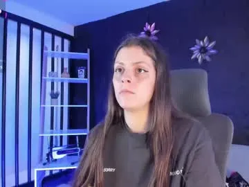 indi_rave – webcam model profile photo Image 8