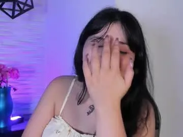 lii_rose – webcam model profile photo Image 4